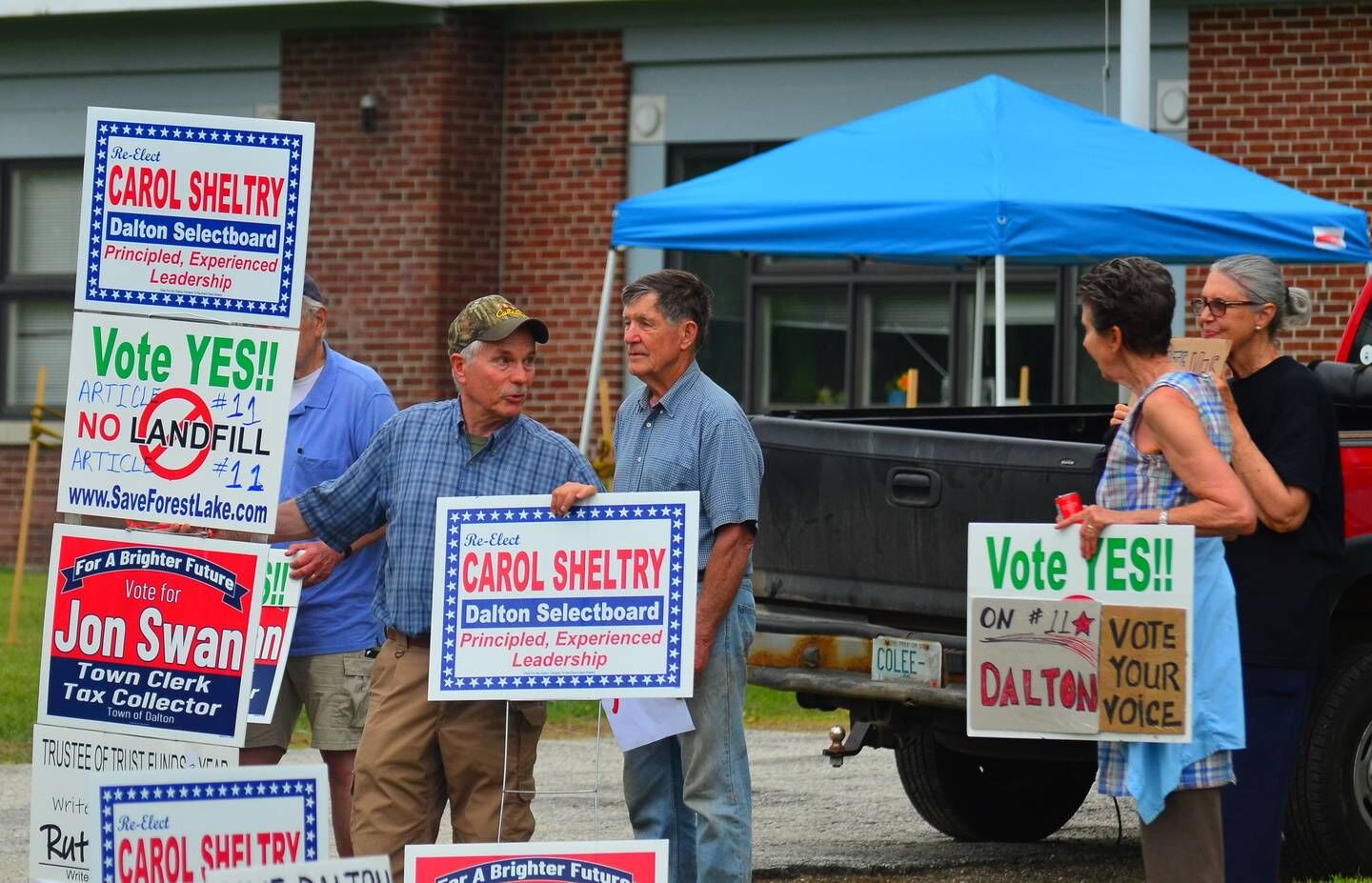 Dalton Town Meeting:Voters Extend ET Zoning, Reject Negotiation With Casella